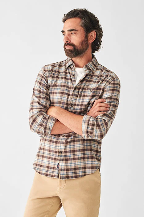 FAHERTY MOVEMENT FLANNEL IN RIDGELINE PLAID Monochromatic Office Style