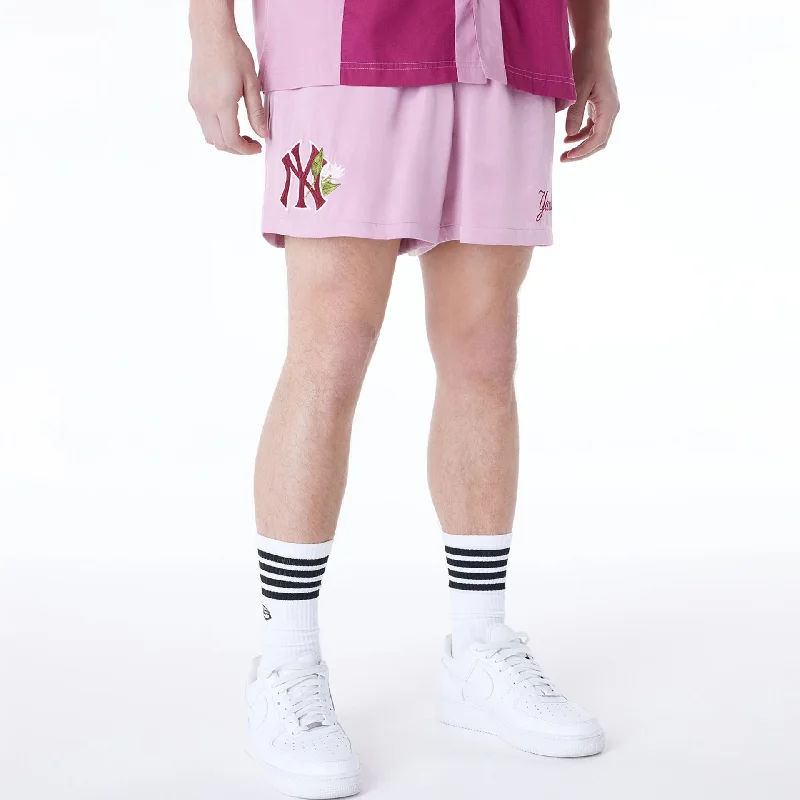 New York Yankees MLB Woven Dark Pink Shorts Sophisticated Men's 