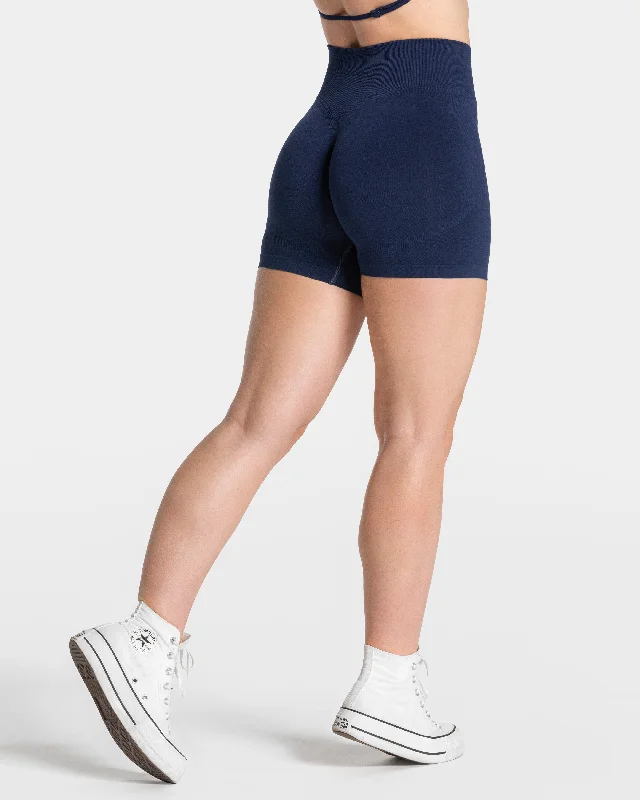 Femme Sculpt Scrunch Short "Dunkelblau" Streetwear Style