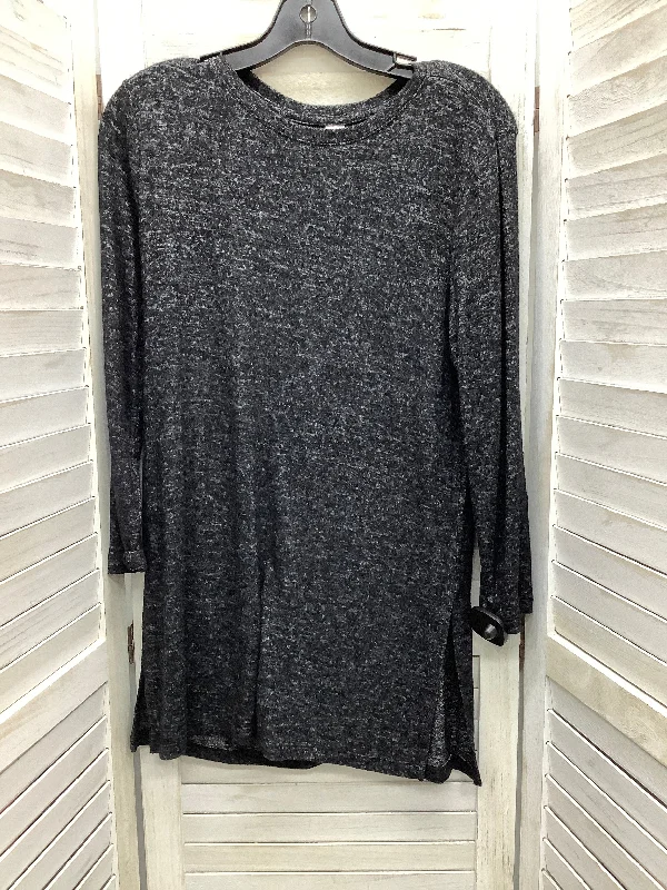 Sweatshirt Crewneck By Old Navy  Size: S Minimalist Men's Casual 